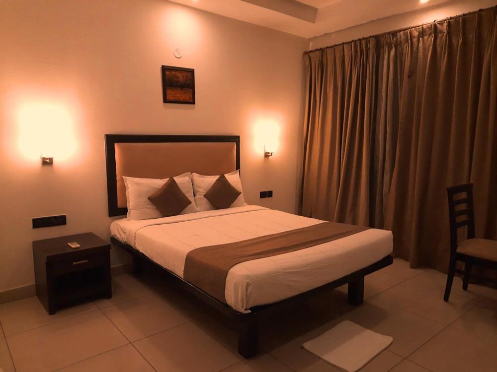 Hotel Nagarjuna Suites Bengaluru Zewnętrze zdjęcie