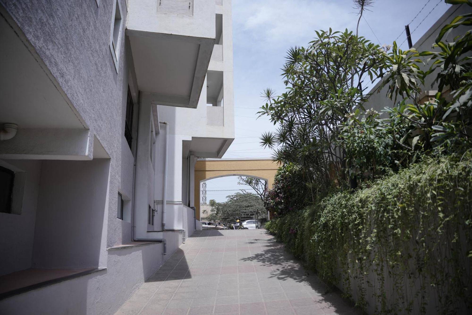 Hotel Nagarjuna Suites Bengaluru Zewnętrze zdjęcie