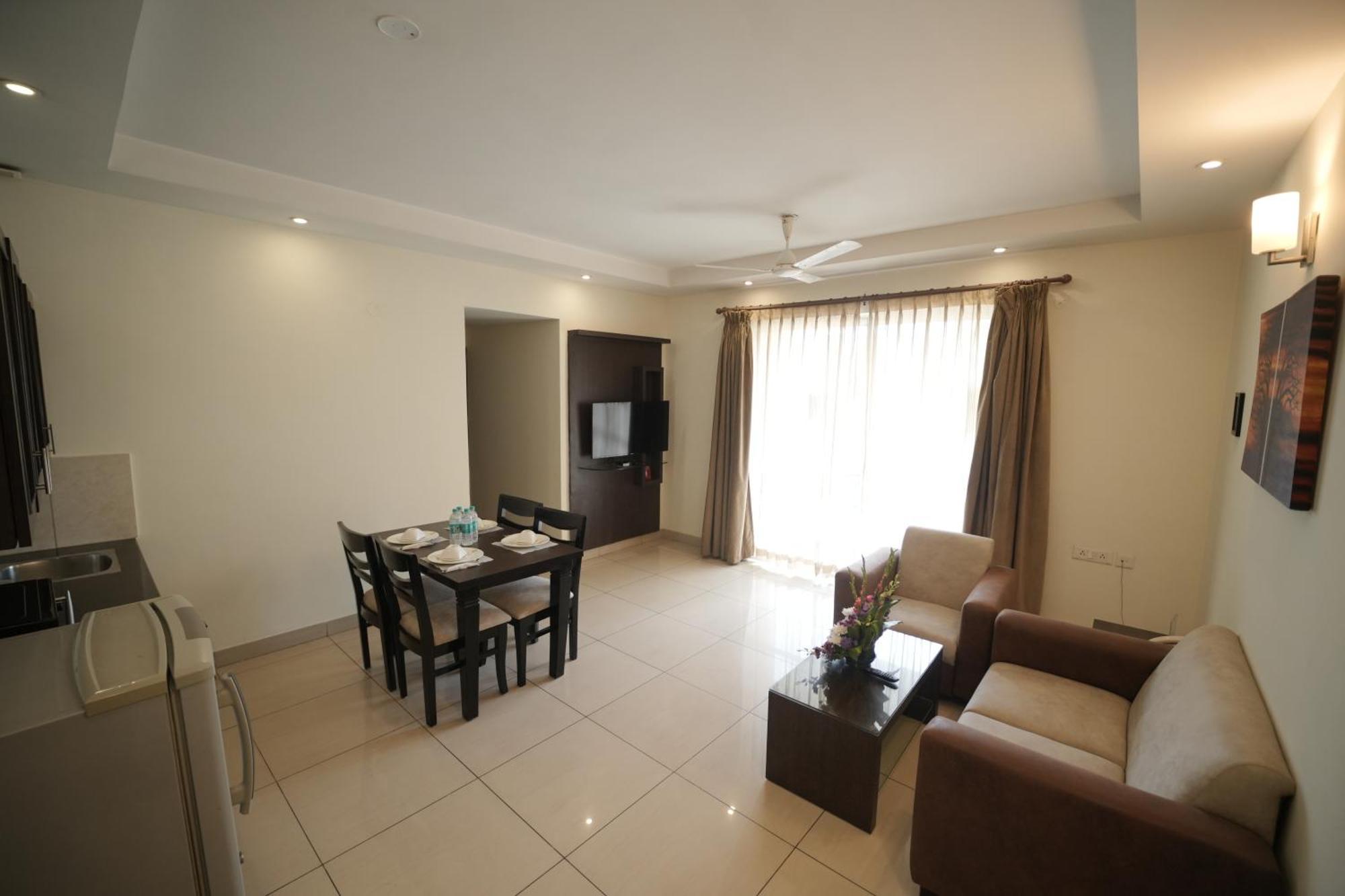 Hotel Nagarjuna Suites Bengaluru Zewnętrze zdjęcie