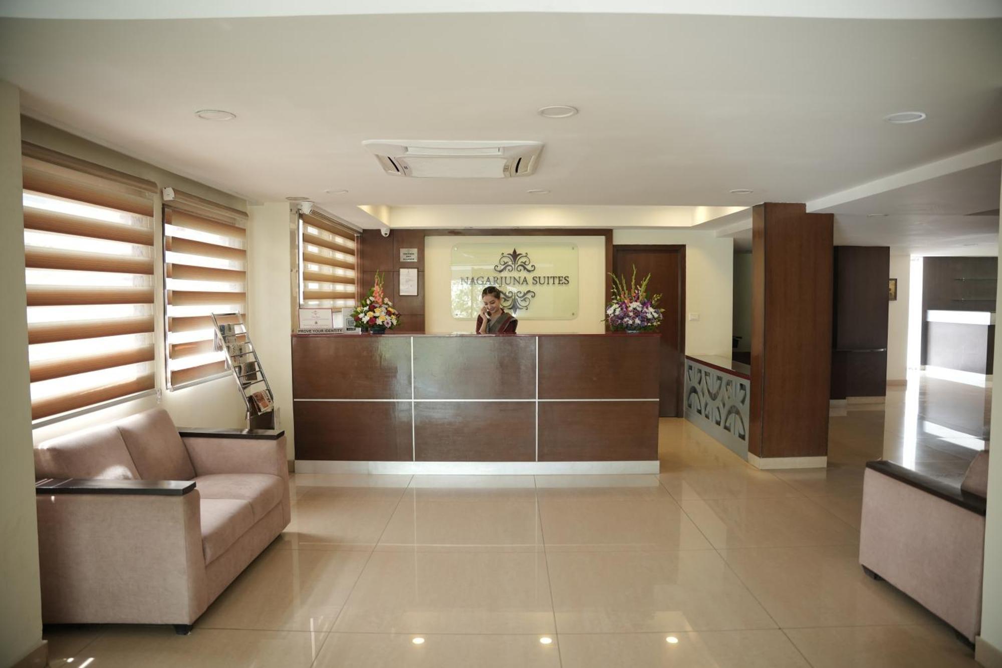 Hotel Nagarjuna Suites Bengaluru Zewnętrze zdjęcie